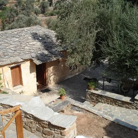 Traditional Old Farm Casa vacanze *